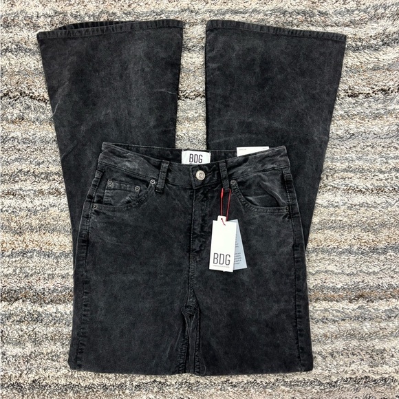BDG Urban Outfitters Low Rise Corduroy Flare Jeans Sz 28Wx32L NWT | BDG Jeans - - Picture 1 of 13